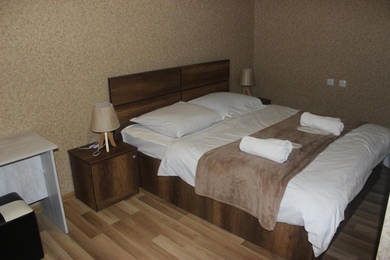 Hotel Elia Kazbegi Exteriör bild